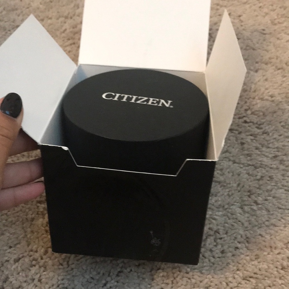 Citizen Watch - Picture 3 of 3